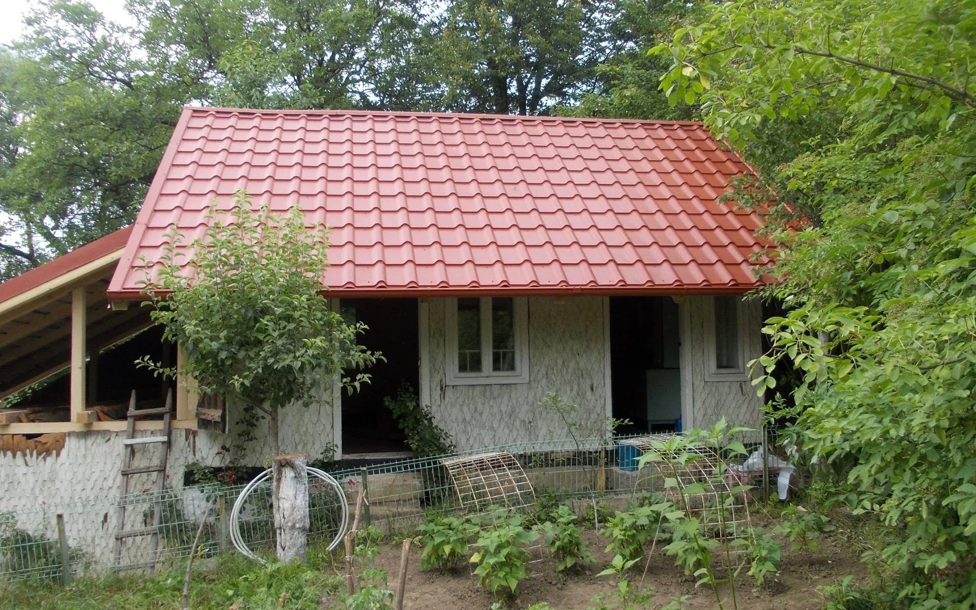 04 Tigla Metalica